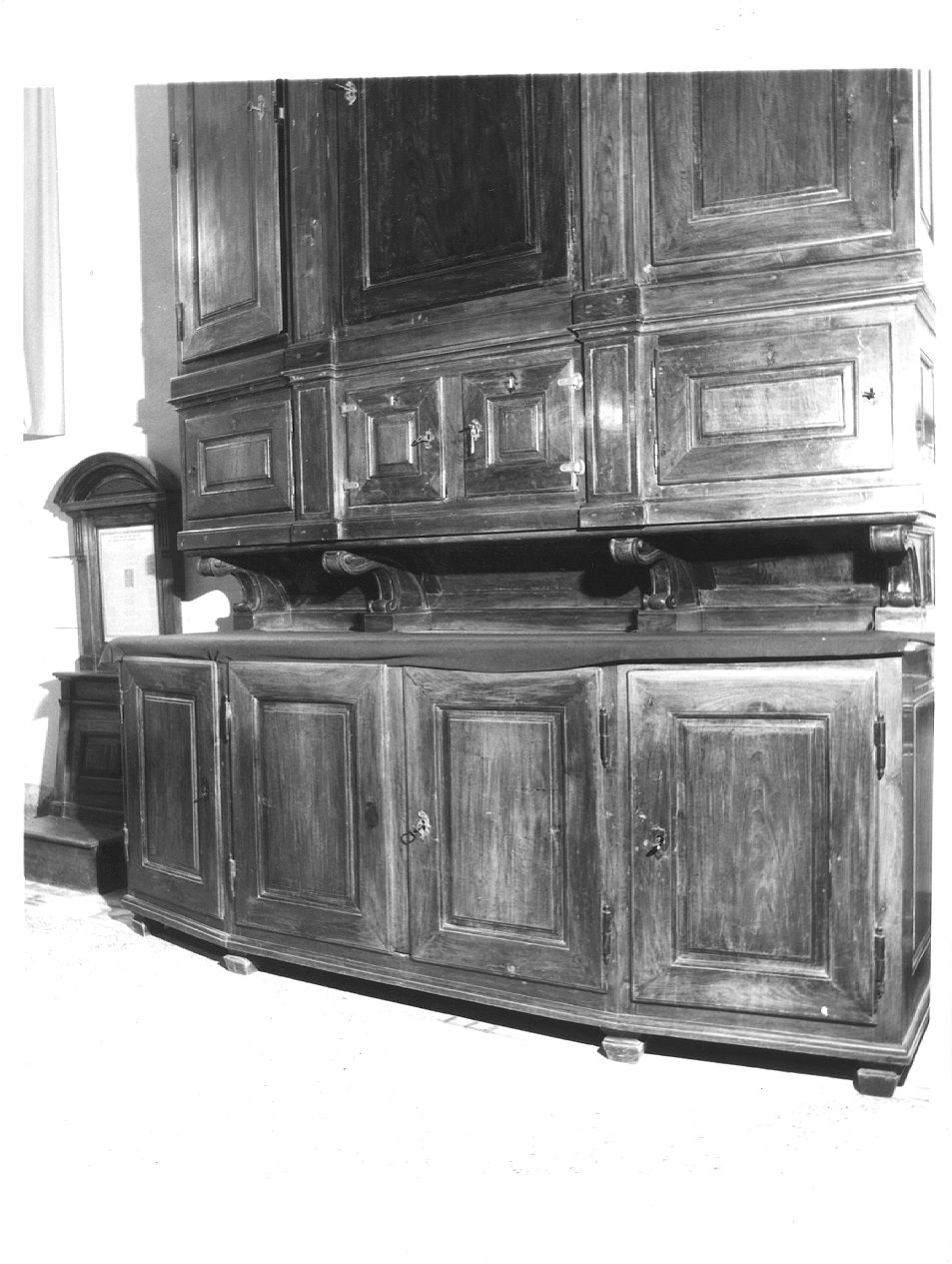 armadio - ambito emiliano (fine sec. XVIII)