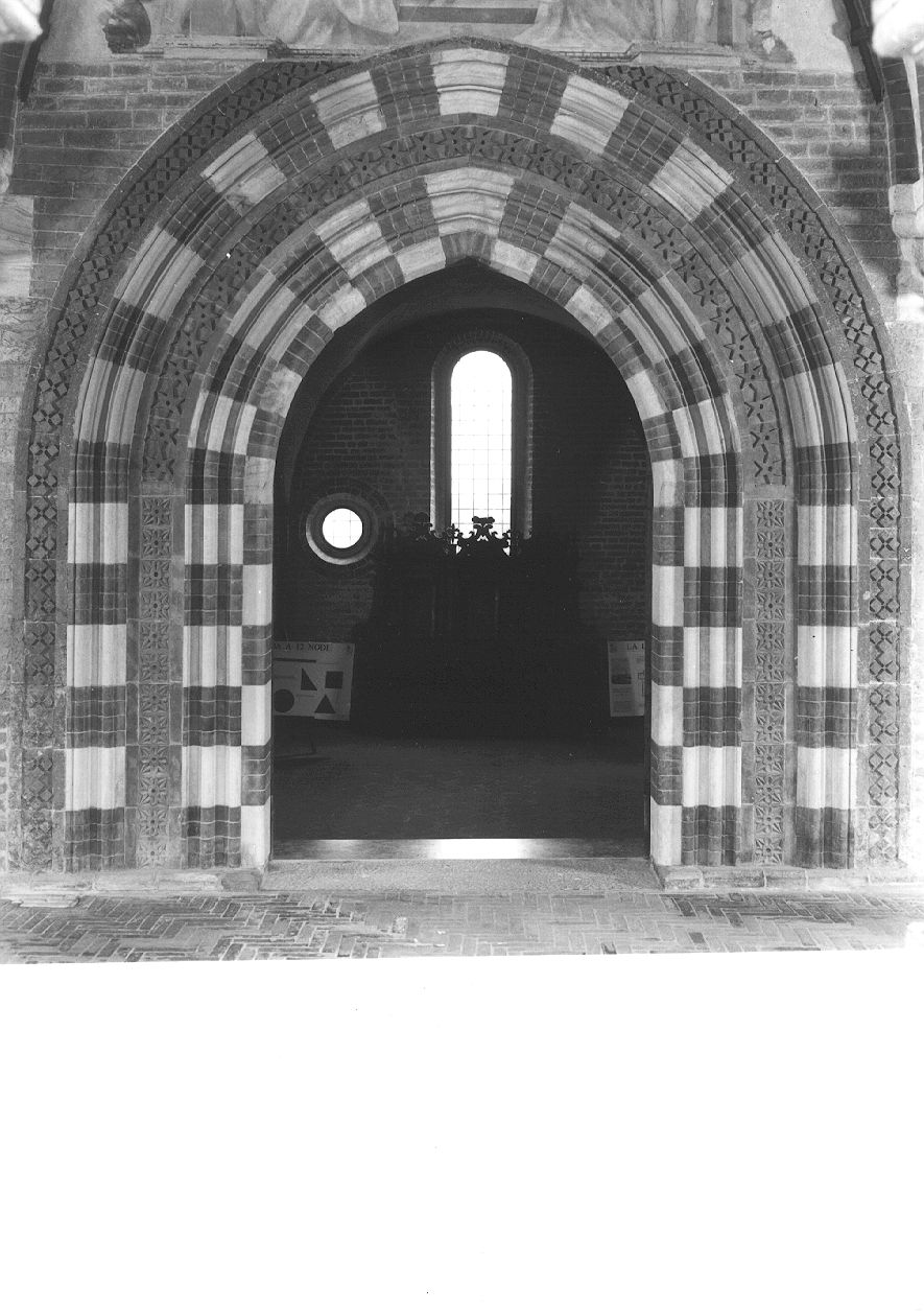 portale - ambito piacentino (fine/inizio secc. XIII/ XIV)