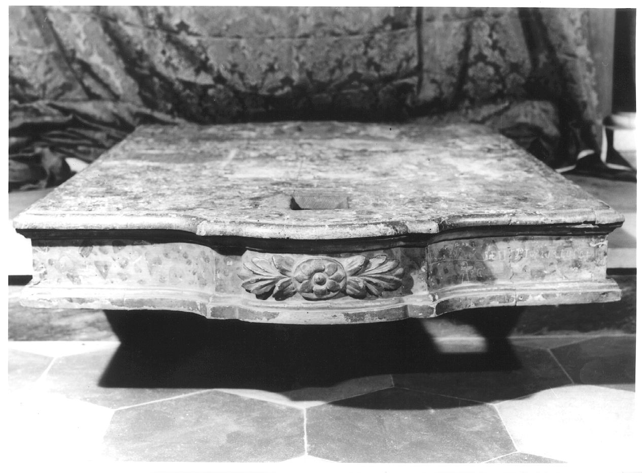 base processionale di Ferrari Luigi (sec. XIX)