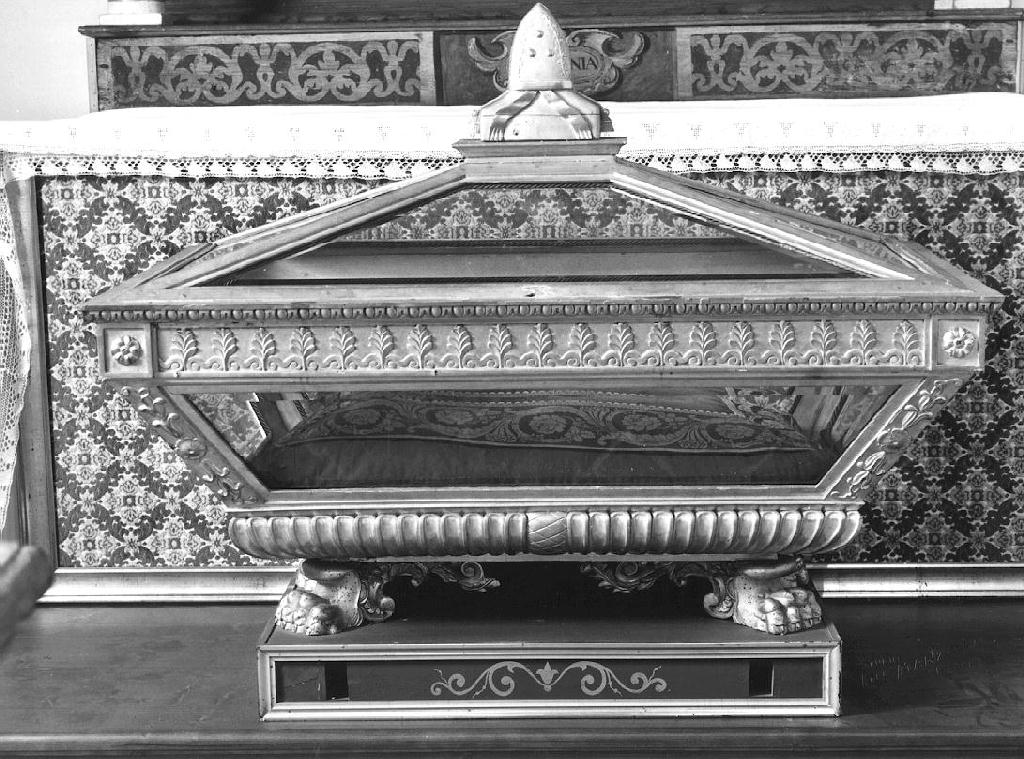 reliquiario a teca - a urna - manifattura piacentina (sec. XIX)