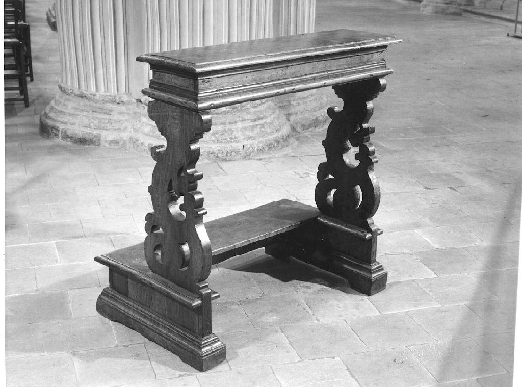 inginocchiatoio - manifattura piacentina (prima metà sec. XIX)