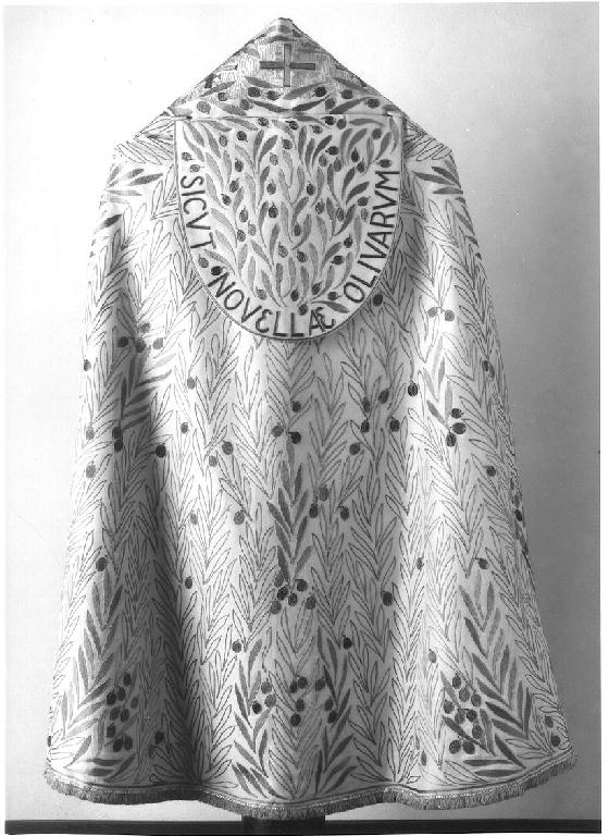 piviale - manifattura emiliana (sec. XX)