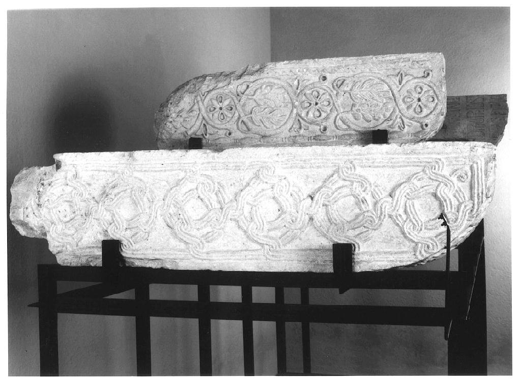 lastra, frammento di Magister Johannes (bottega) (sec. VIII)