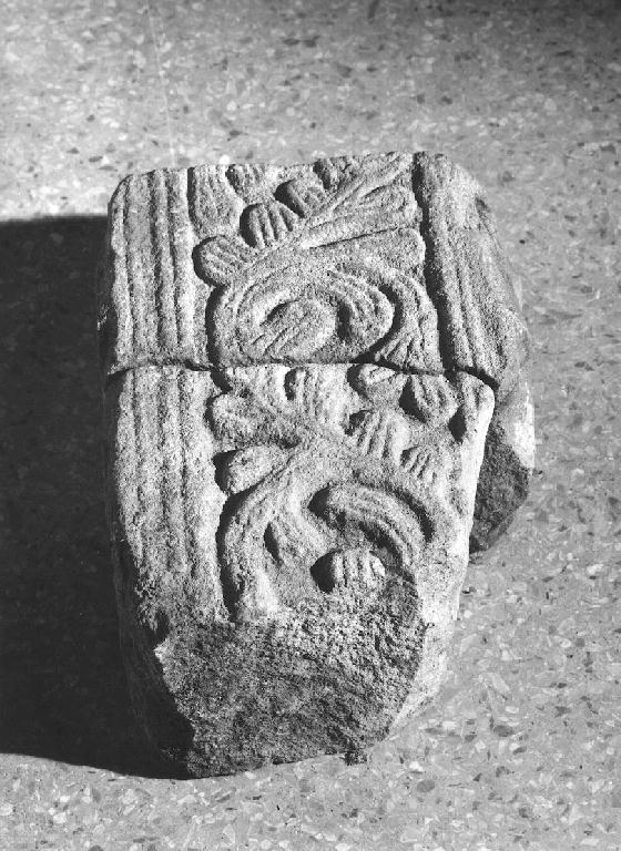 cornice, frammento - manifattura piacentina (secc. XI/ XII)