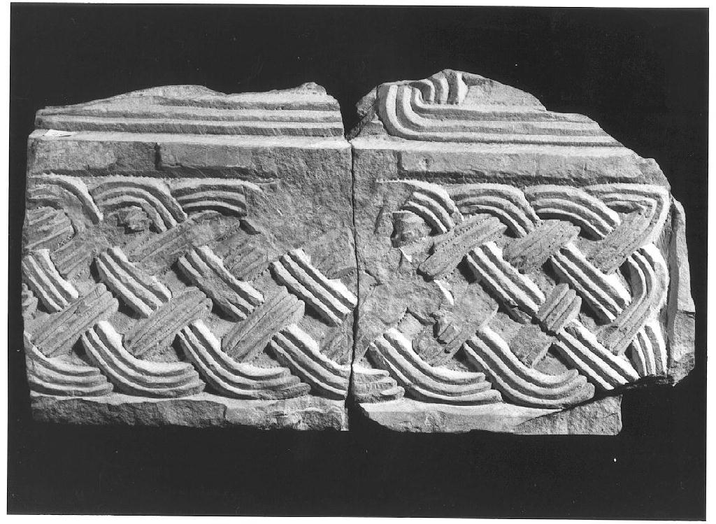 pluteo, frammento - ambito lombardo (sec. IX)