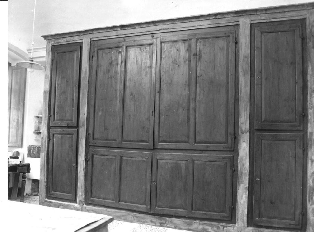 armadio - a muro - ambito piacentino (fine sec. XIX)