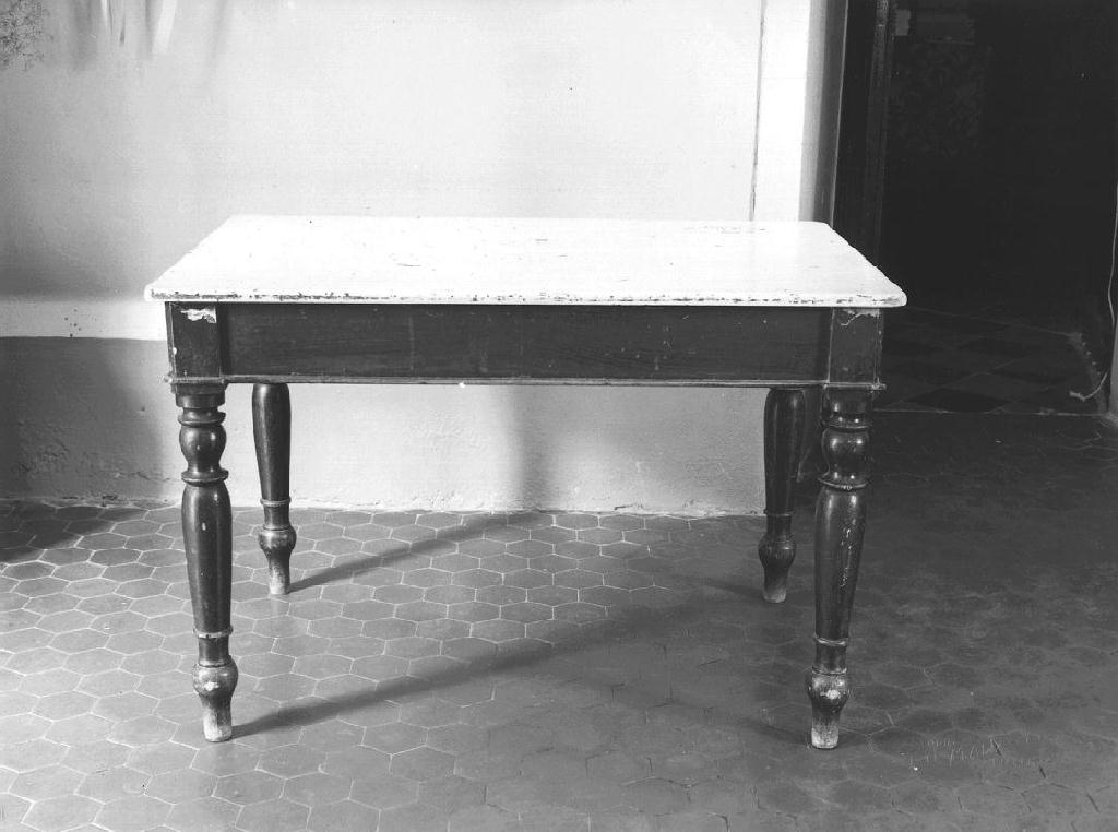 tavolo - ambito emiliano (metà sec. XIX)
