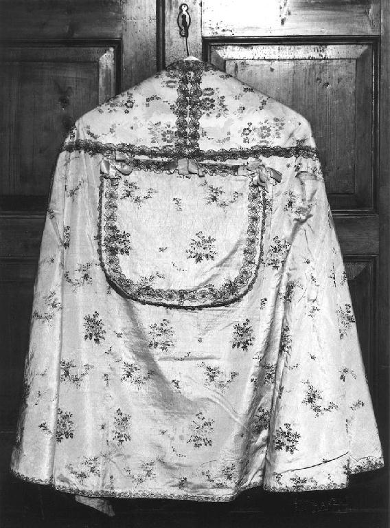 piviale - manifattura italiana (metà sec. XVIII)