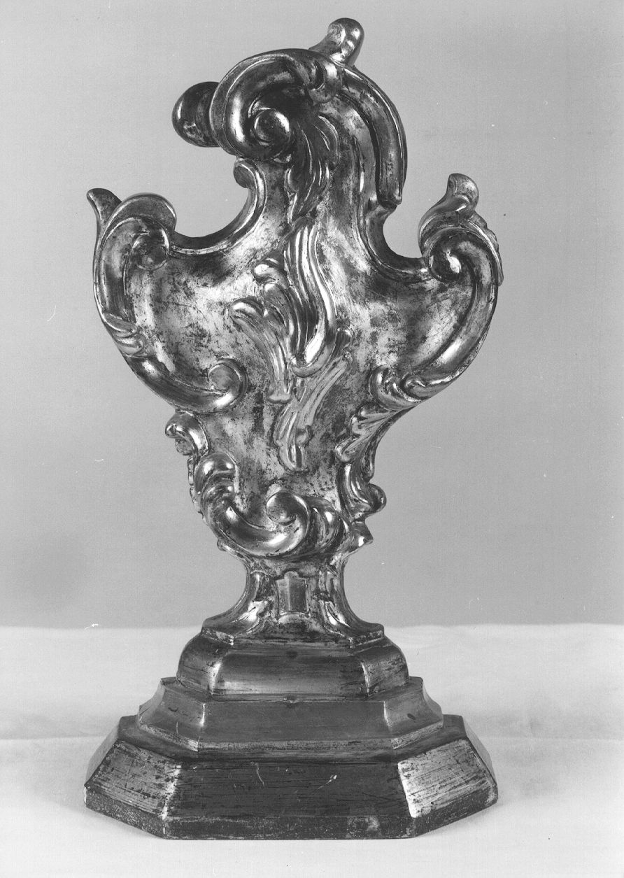 vaso d'altare per composizione floreale, serie - ambito piacentino (seconda metà sec. XVIII)