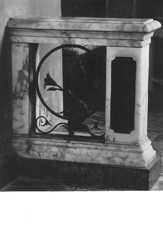 balaustrata, frammento - ambito piacentino (primo quarto sec. XX)