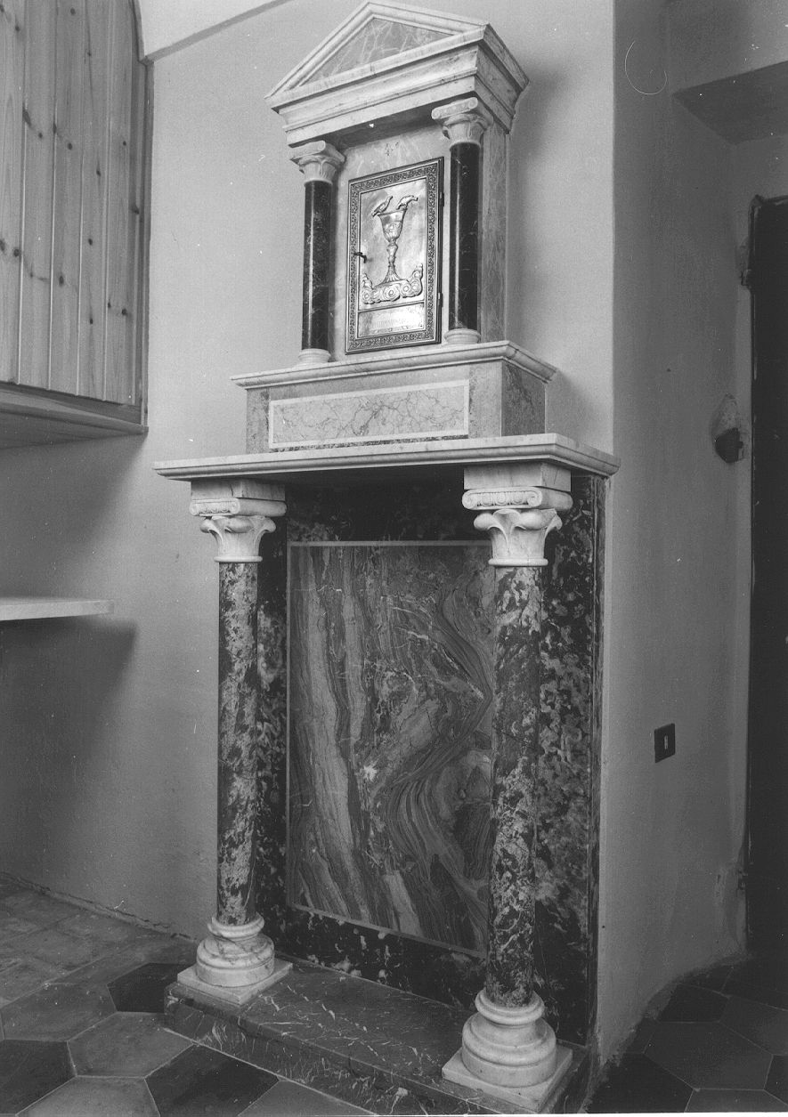 altare - produzione Italia settentrionale (secondo quarto, terzo quarto sec. XX, sec. XX)