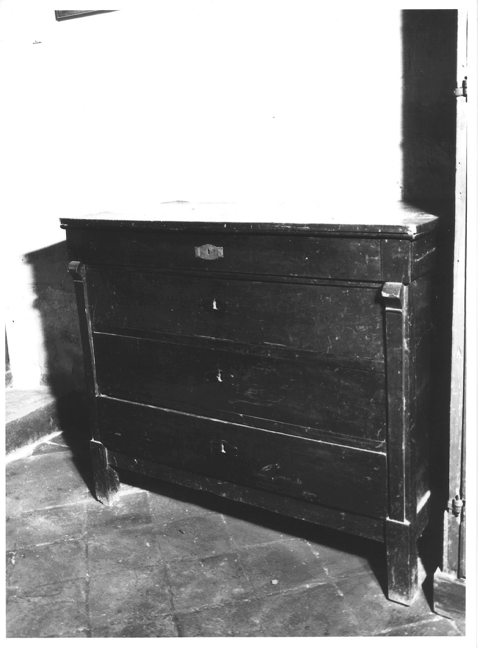 cassettone - ambito piacentino (prima metà sec. XIX)