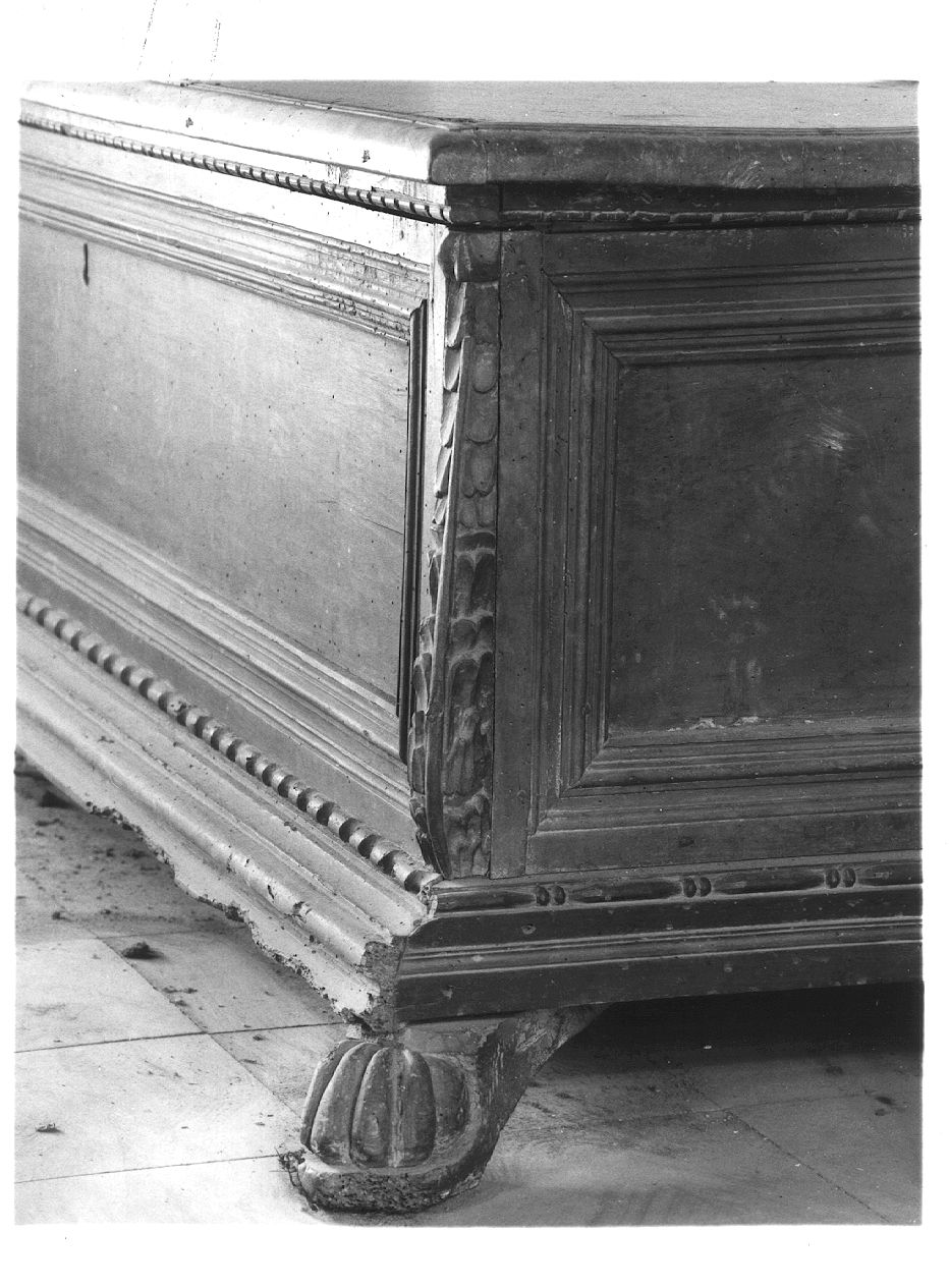 cassapanca - ambito piacentino (sec. XVII)