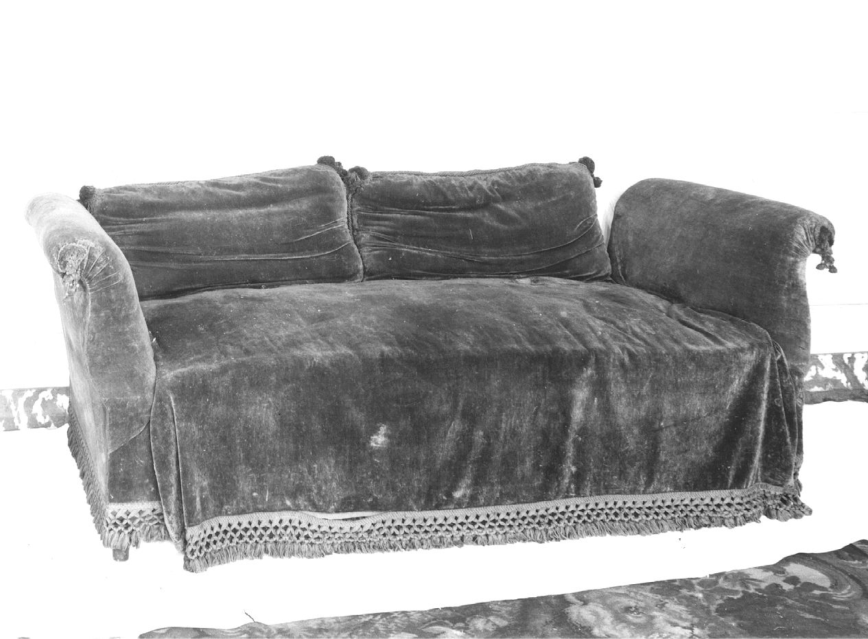 divano - ambito piacentino (sec. XIX)
