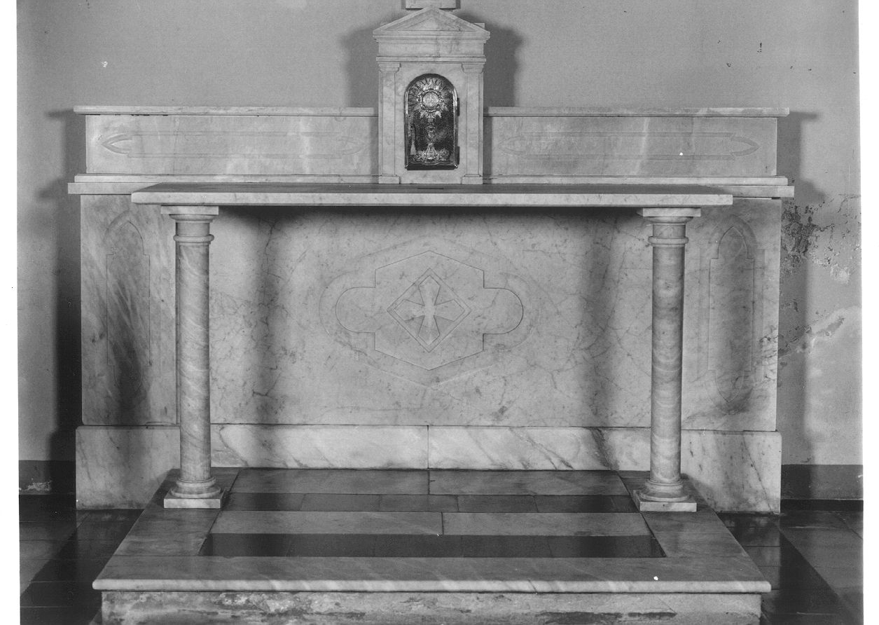 altare - ambito piacentino (sec. XX)