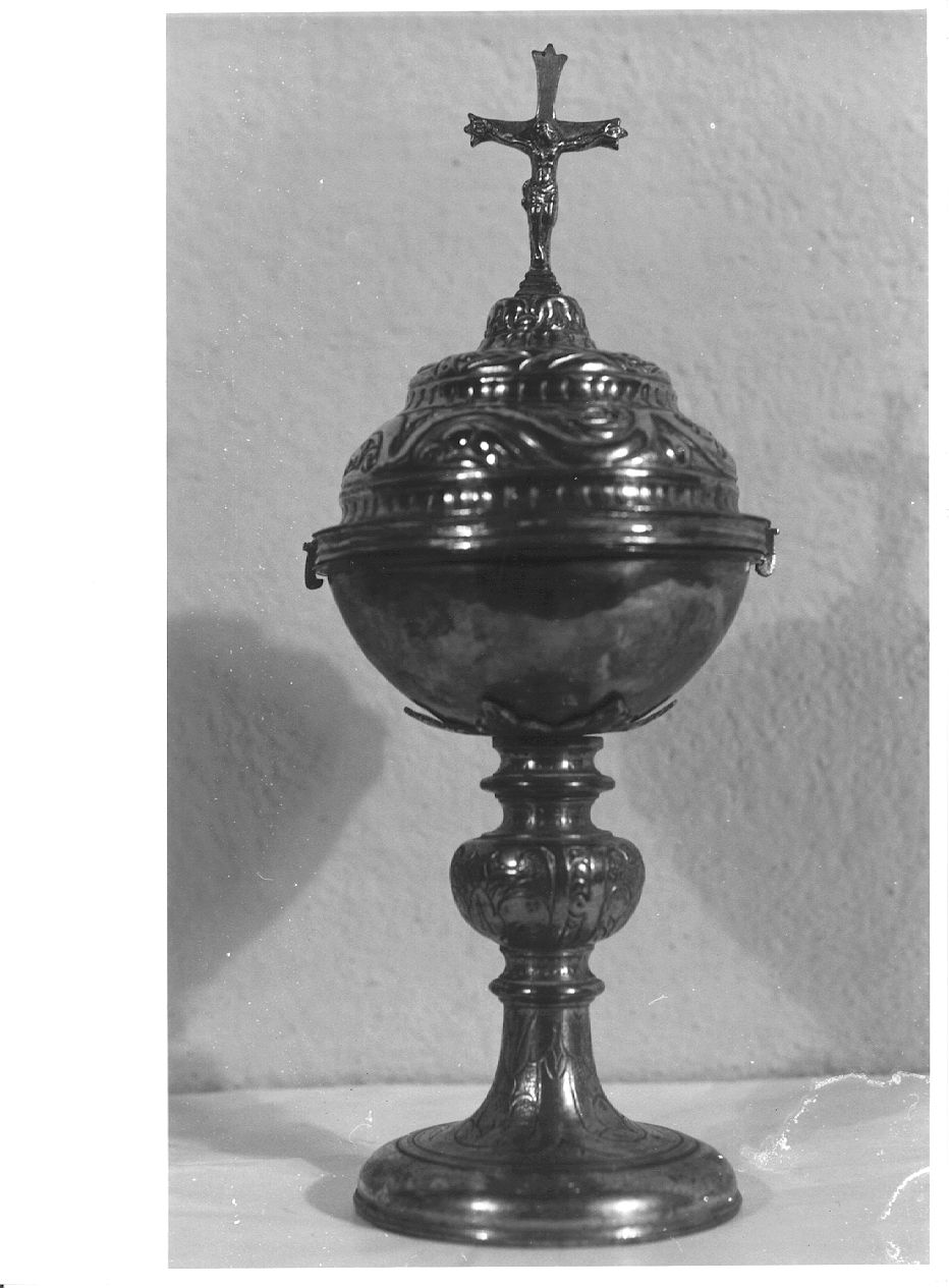 pisside - ambito piacentino (sec. XVII)