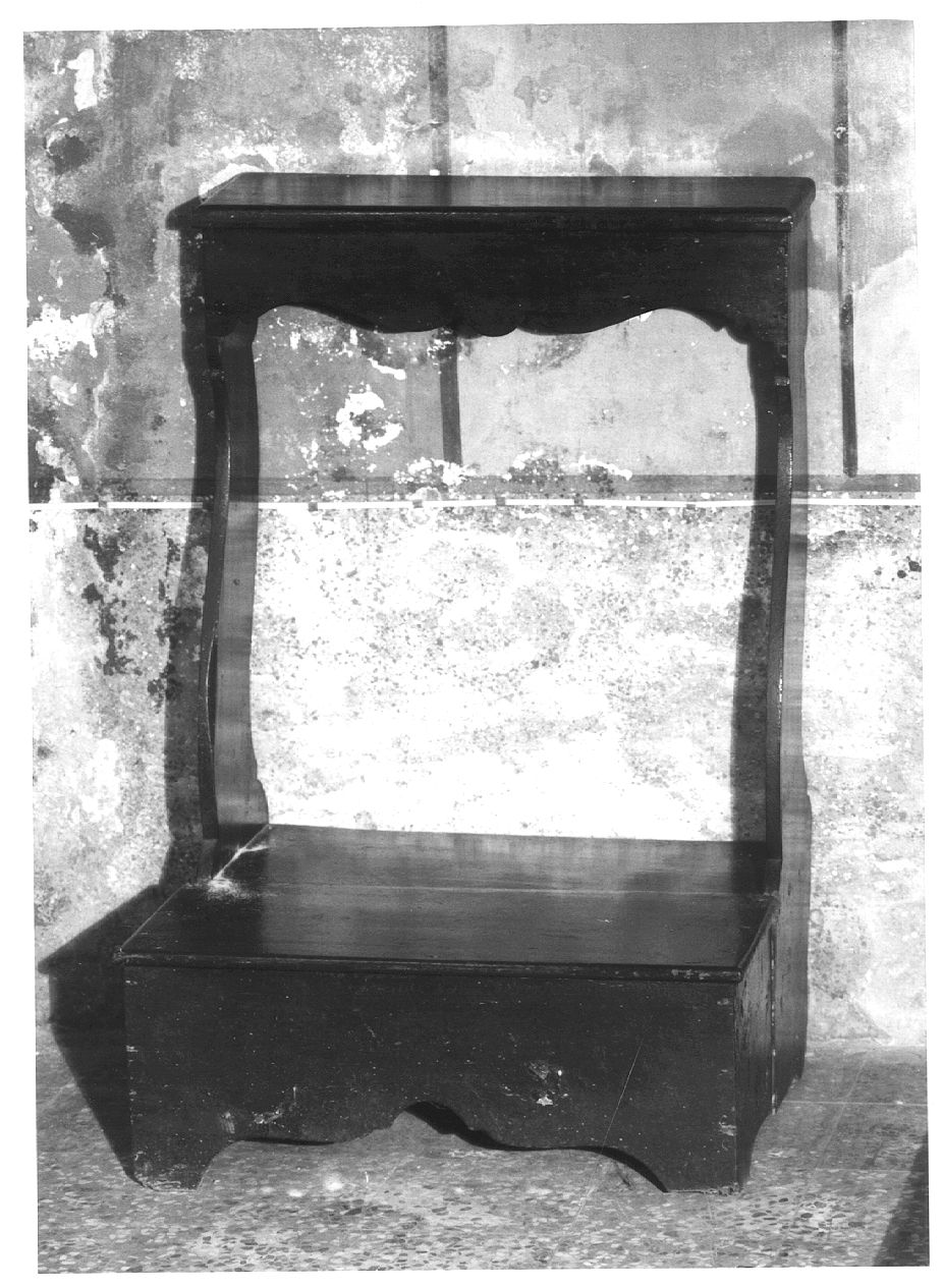 inginocchiatoio - ambito piacentino (prima metà sec. XX)