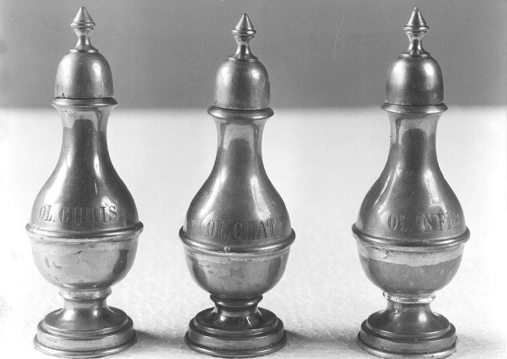 vasetti per oli santi, serie - ambito parmense-piacentino (sec. XIX)