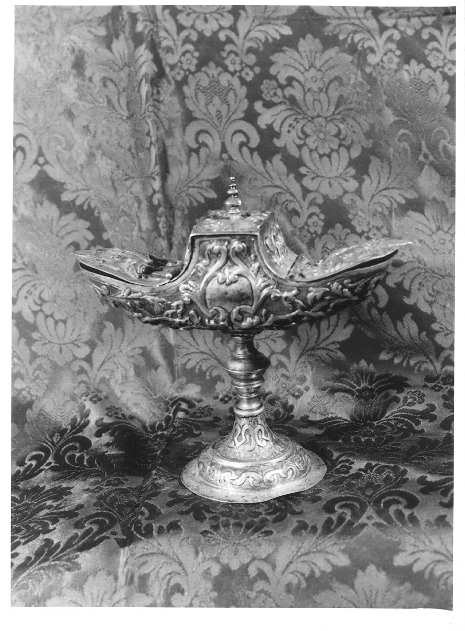 navicella portaincenso, elemento d'insieme - ambito piacentino (seconda metà sec. XVIII)