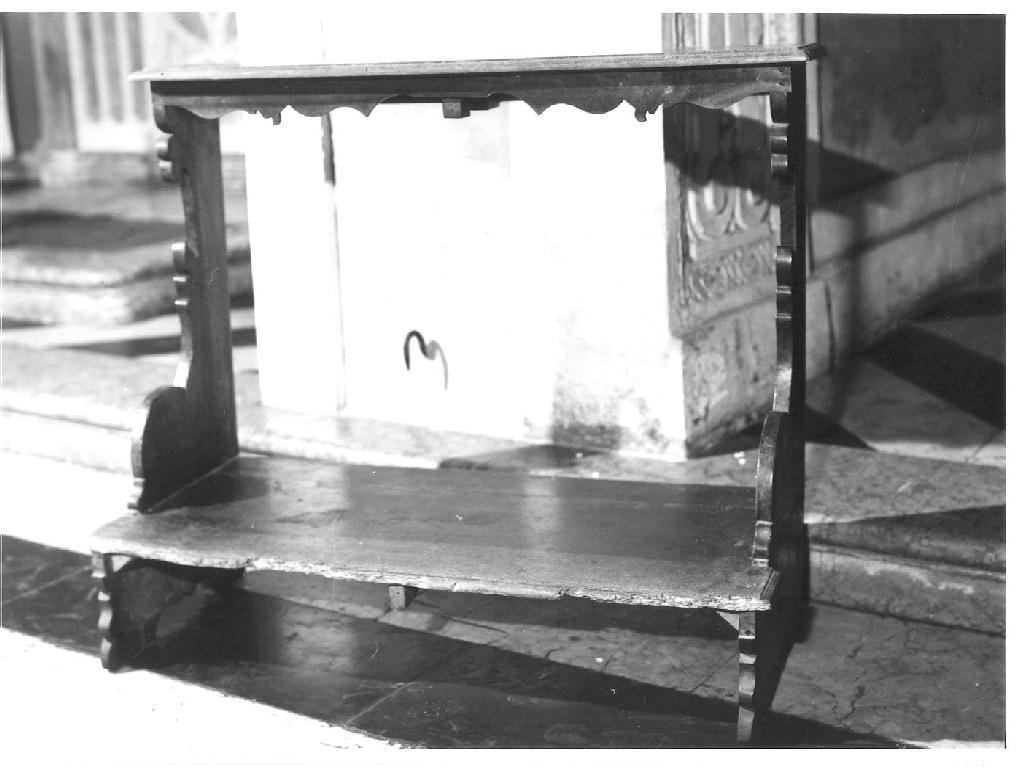 inginocchiatoio - ambito piacentino (ultimo quarto sec. XVIII)
