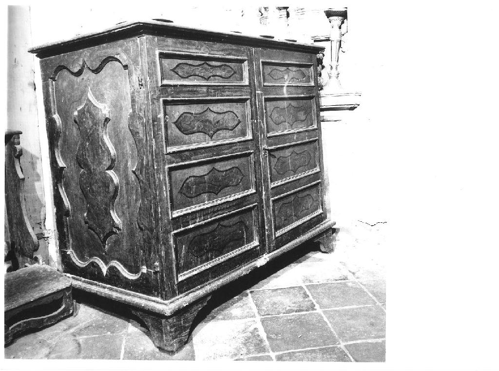 mobile da sacrestia - ambito piacentino (seconda metà sec. XVIII)