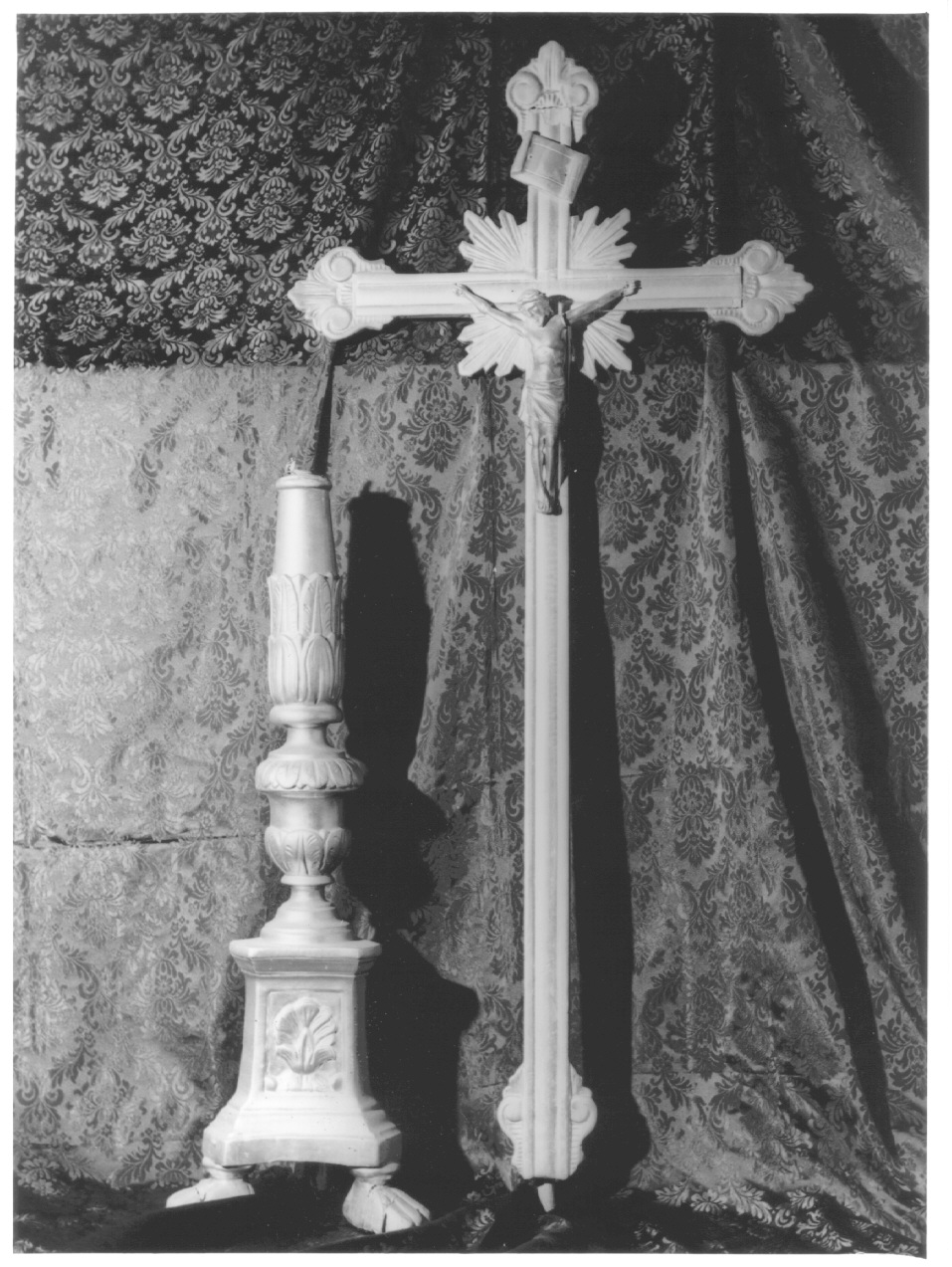 croce d'altare, insieme - ambito emiliano (fine/inizio secc. XVIII/ XIX)