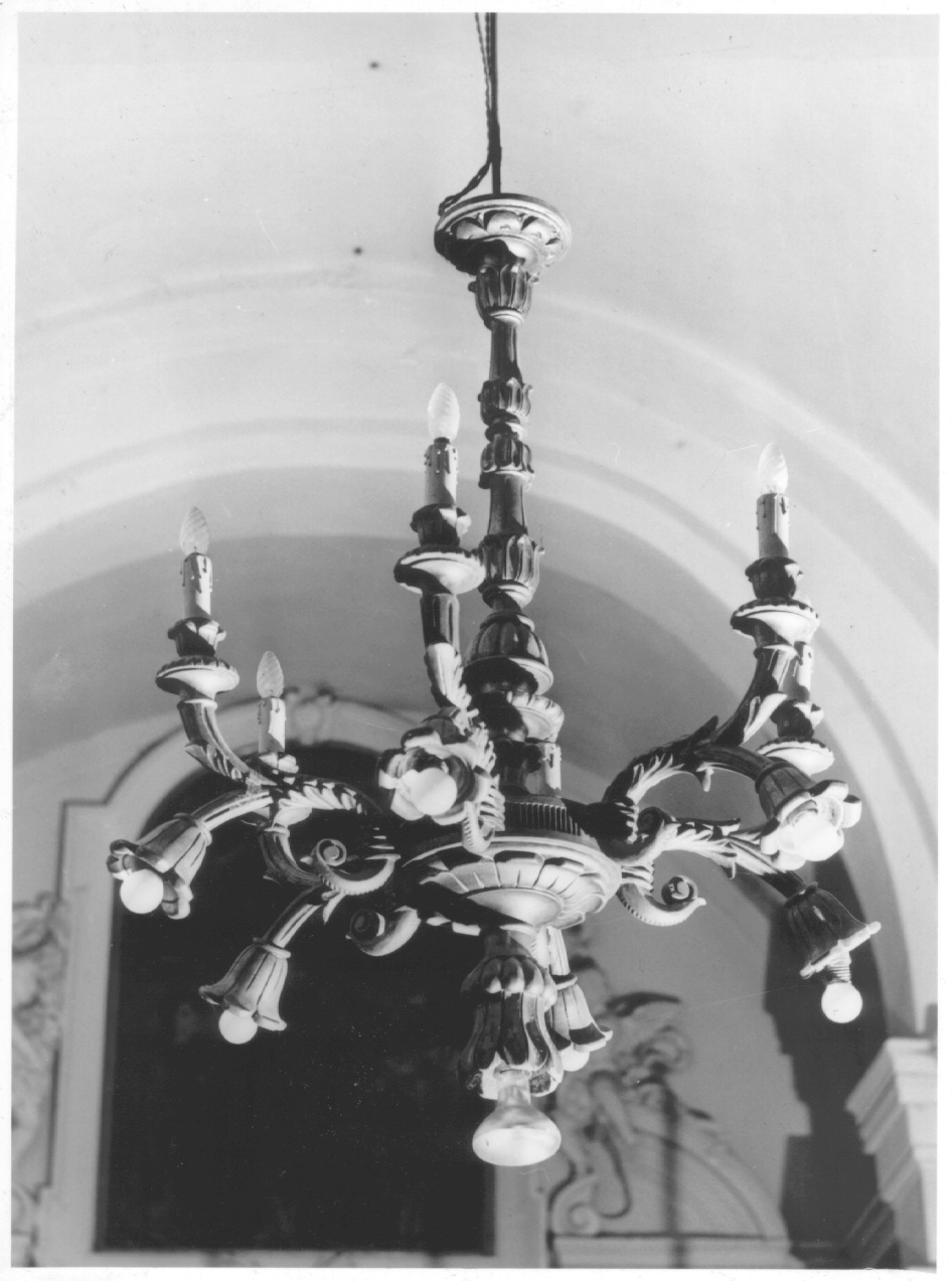 lampadario - a bracci - produzione italiana (sec. XX)