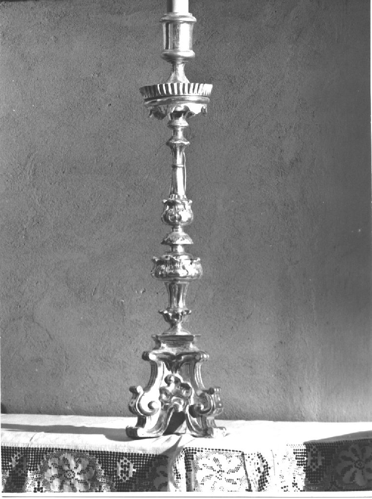 candeliere, serie - manifattura piacentina (sec. XVIII)