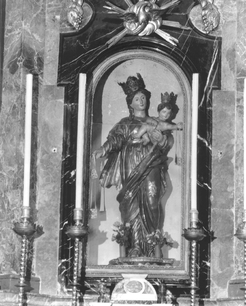Madonna del Carmelo con Bambino (statua) di Bosio Giuseppe (sec. XVIII)
