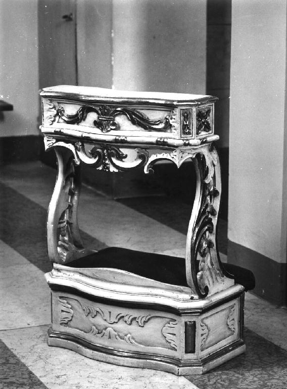 inginocchiatoio - ambito piacentino (seconda metà sec. XVIII)