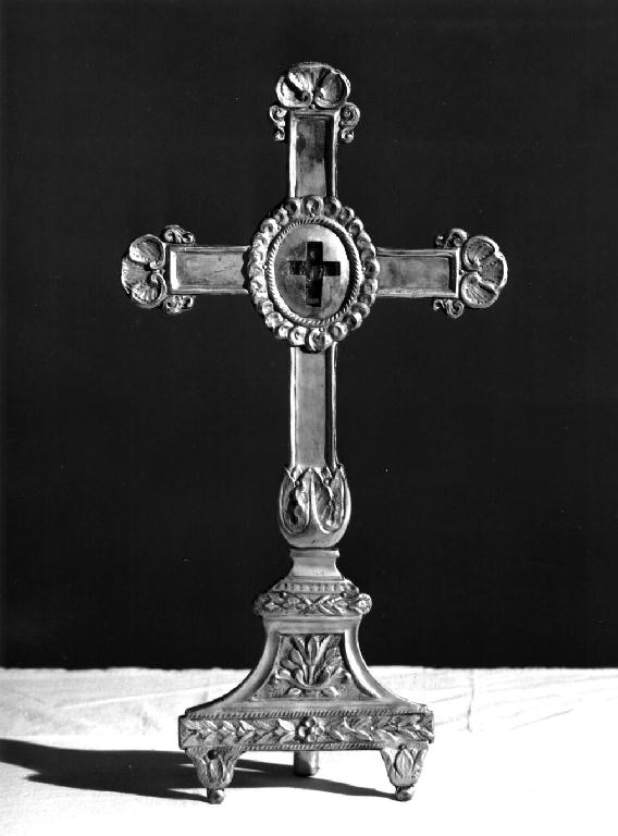 reliquiario - a croce - ambito piacentino (prima metà sec. XIX)