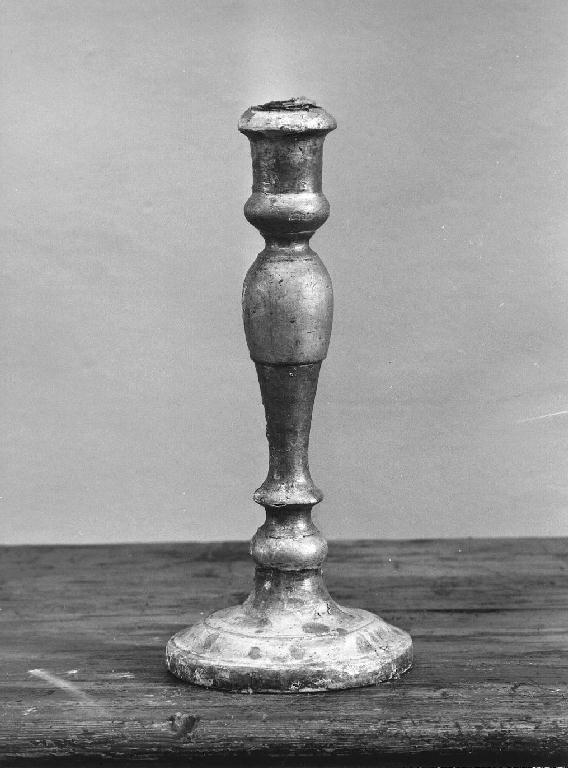 candeliere d'altare, serie - ambito piacentino (sec. XIX)