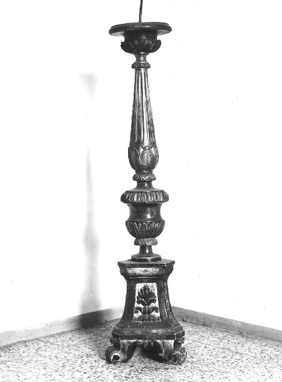 base per il cero pasquale - ambito piacentino (prima metà sec. XIX)