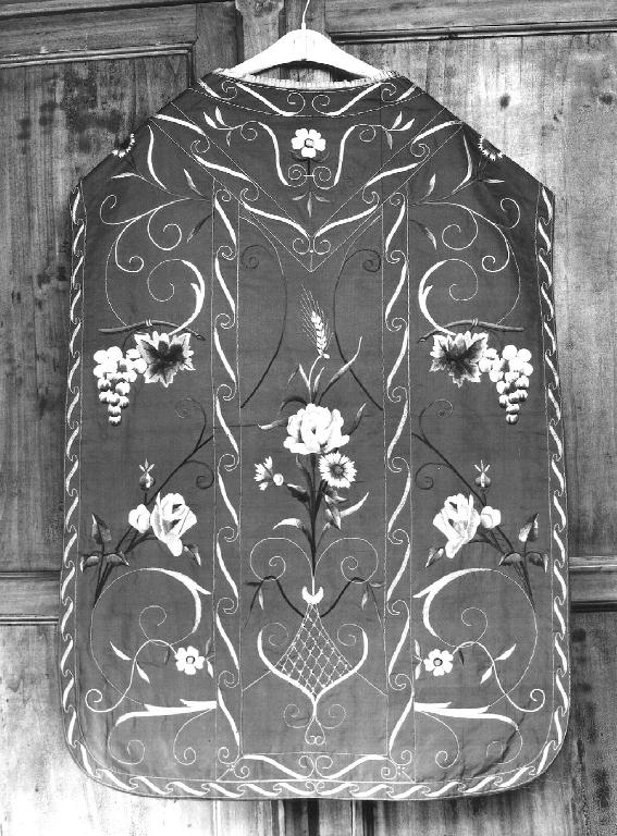 paramento liturgico, insieme - manifattura italiana (sec. XX)