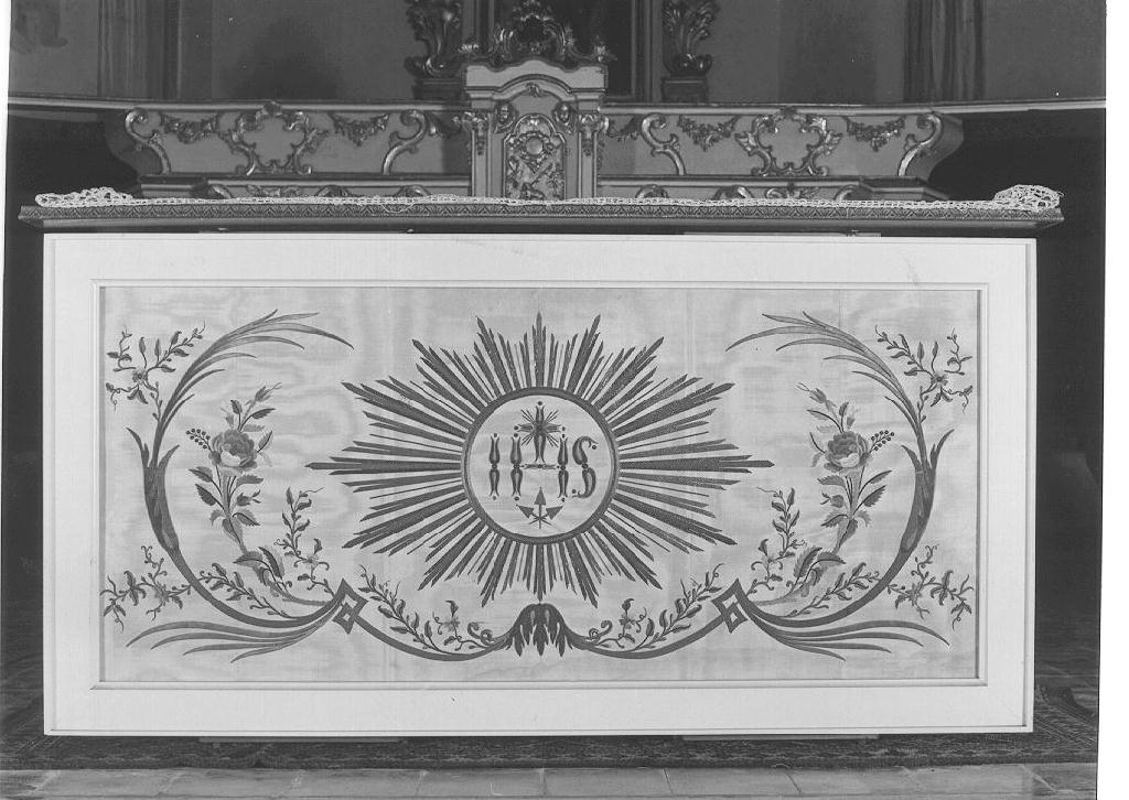 paliotto - produzione Italia settentrionale (prima metà sec. XX)