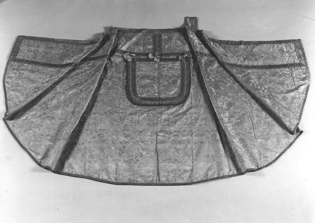 piviale - manifattura italiana (sec. XVIII)