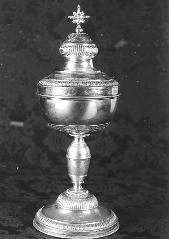 pisside - ambito piacentino (seconda metà sec. XIX)