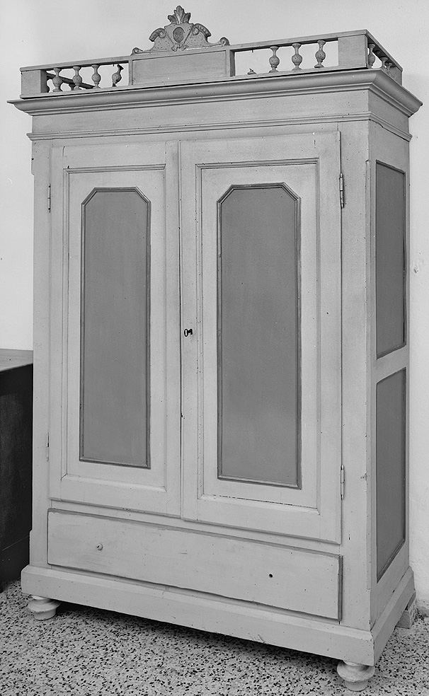 armadio - ambito piacentino (fine/inizio secc. XIX/ XX)