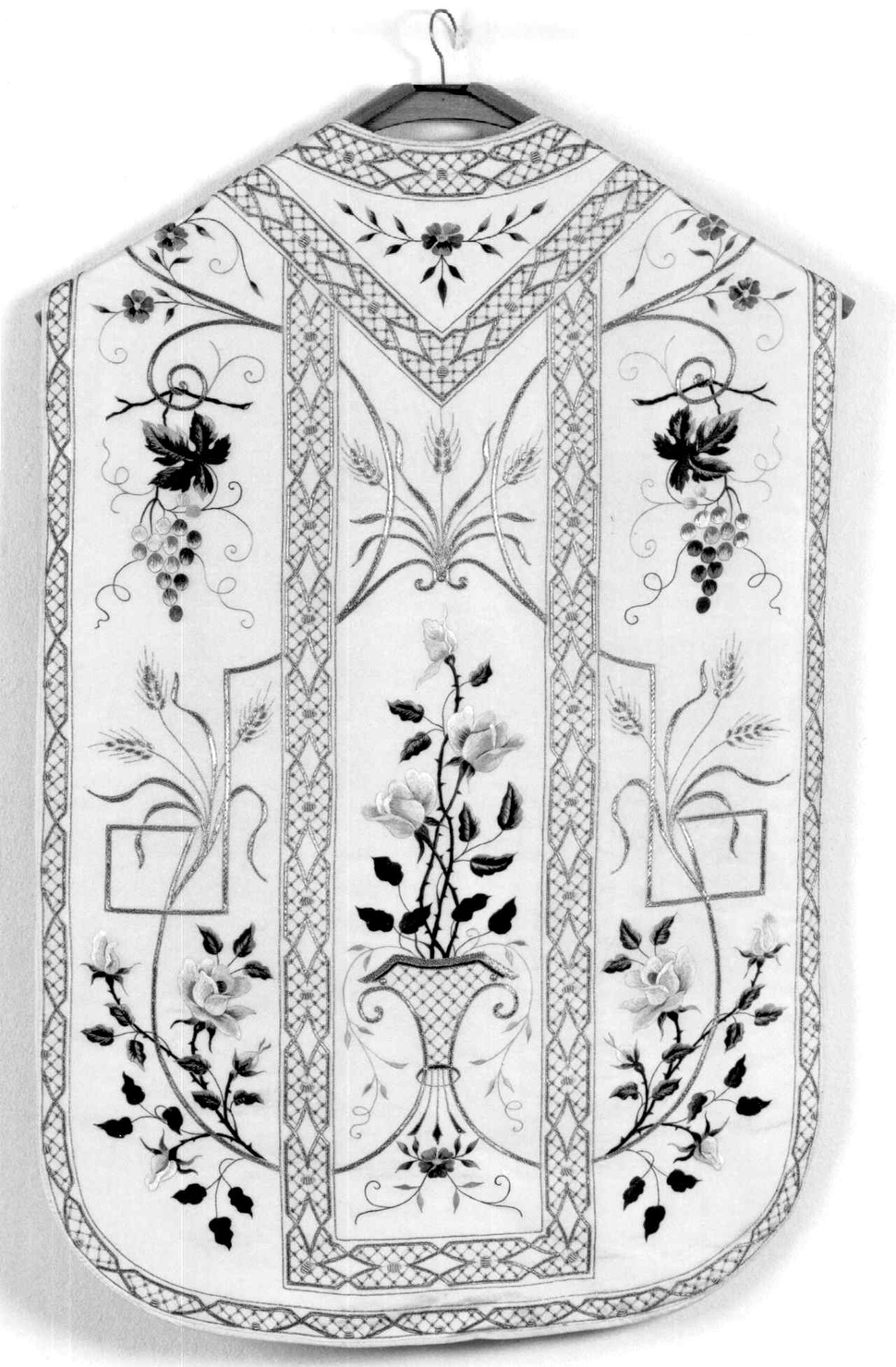 paramento liturgico, insieme - manifattura italiana (prima metà sec. XX)