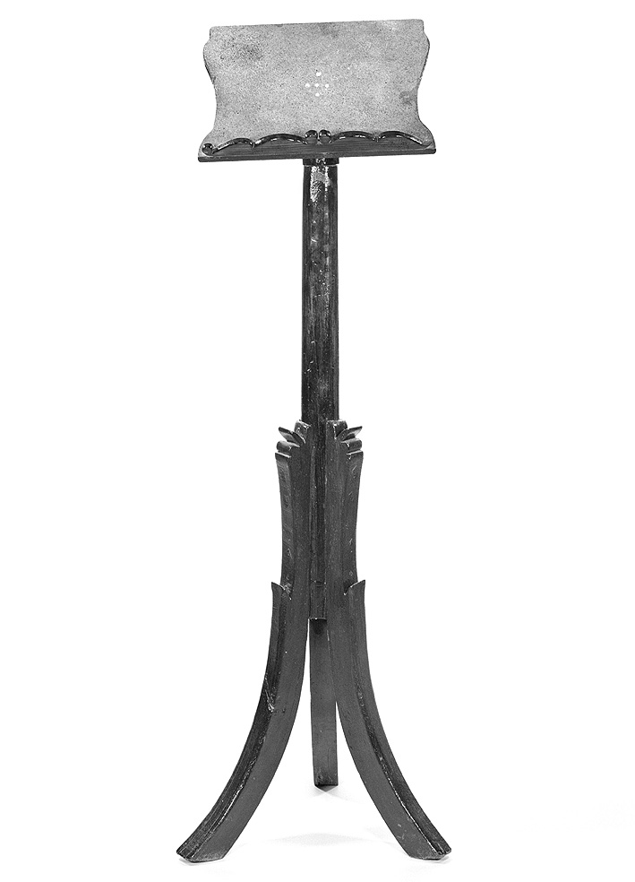 leggio a piede - ambito piacentino (fine/inizio secc. XIX/ XX)