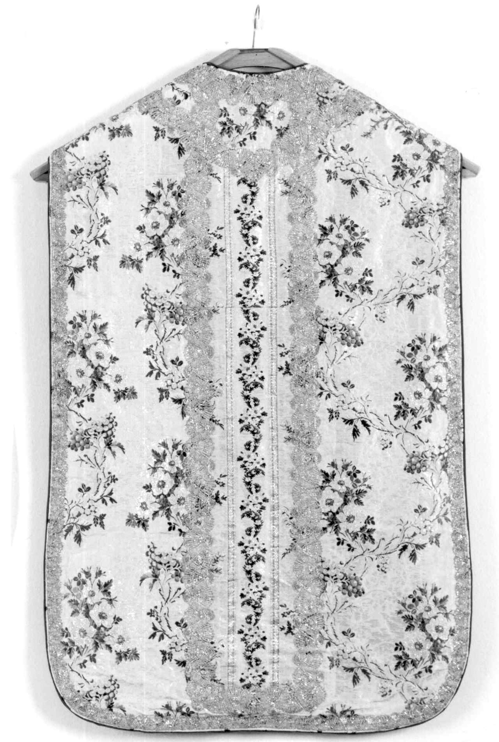 paramento liturgico, insieme - manifattura italiana (terzo quarto sec. XVIII)