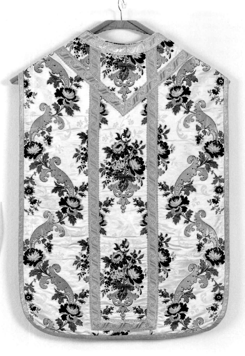 paramento liturgico, insieme - manifattura italiana (fine/inizio secc. XIX/ XX)