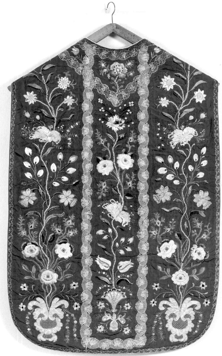 paramento liturgico, insieme - manifattura italiana (prima metà sec. XX)