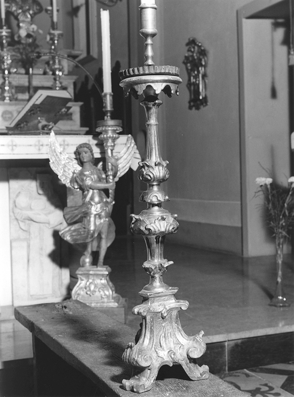 candelabro, serie di Montagnani Antonio (sec. XVIII)