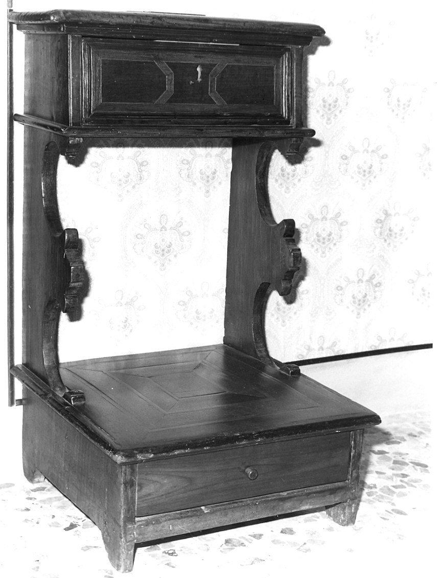 inginocchiatoio - ambito parmense-piacentino (inizio sec. XIX)