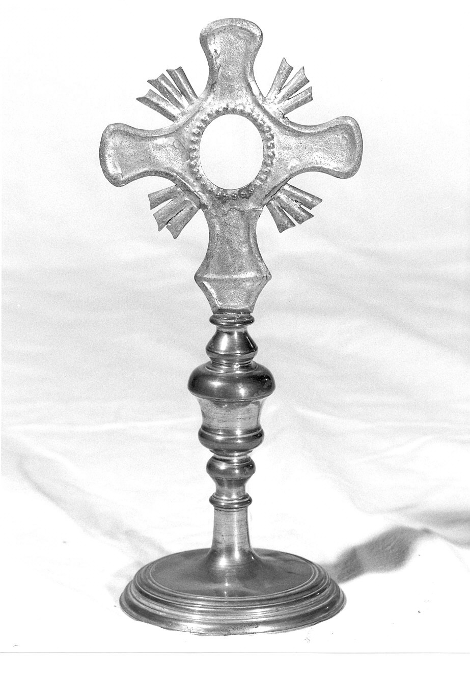 reliquiario - a croce - ambito parmense (sec. XIX)