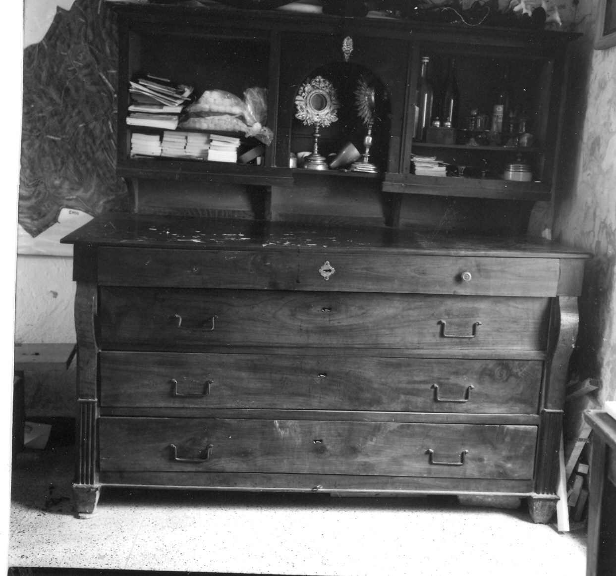 cassettone - ambito parmense (prima metà sec. XIX)