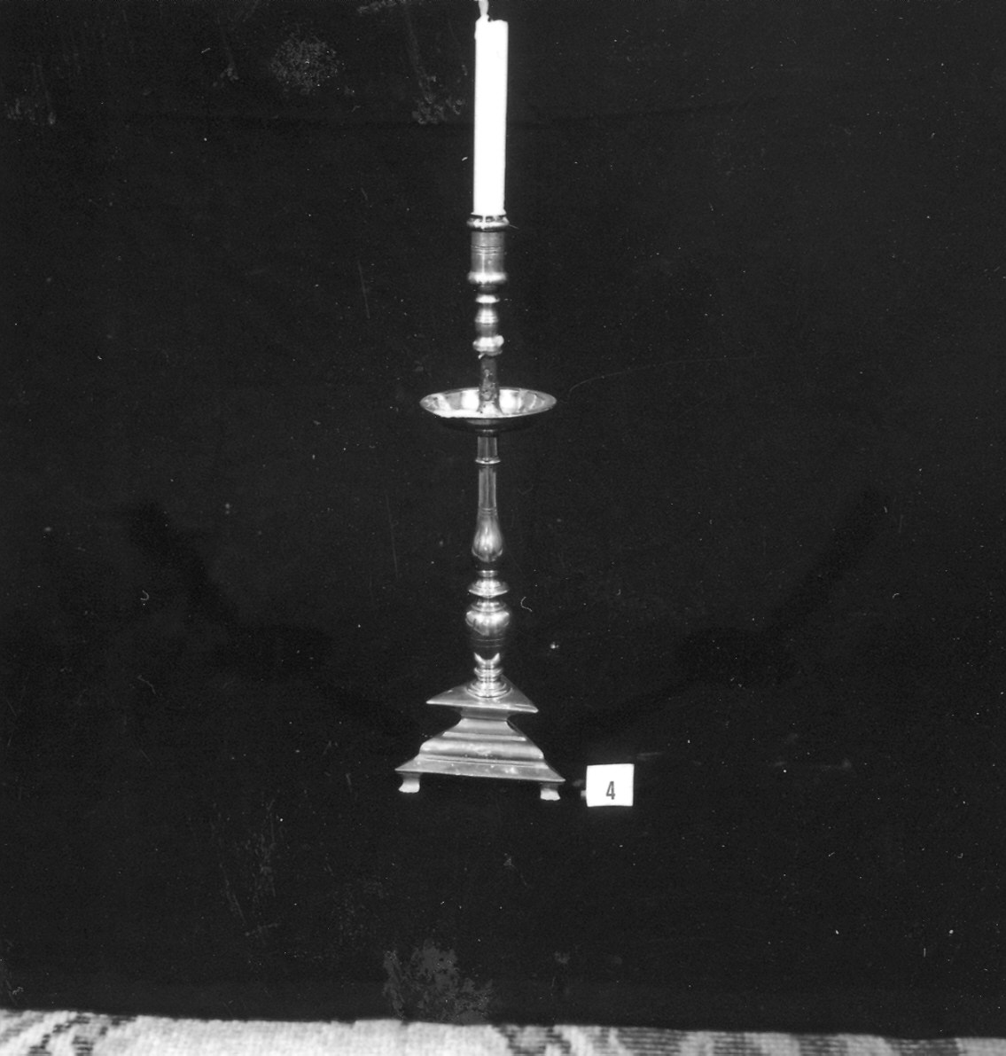 candeliere, serie - ambito parmense (primo quarto sec. XX)