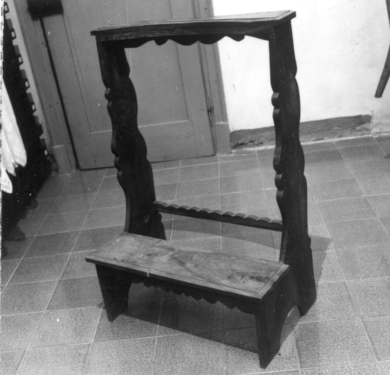 inginocchiatoio - ambito parmense (sec. XIX)