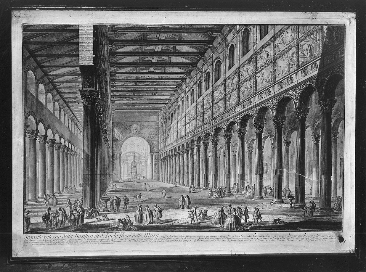 veduta interna della basilica di S. Paolo fuori le Mura a Roma (stampa, serie) di Piranesi Giovanni Battista (sec. XVIII)